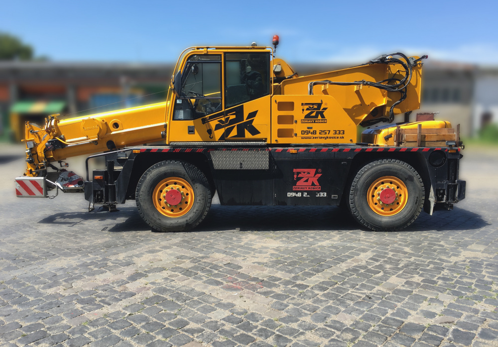 DEMAG AC25 CITY