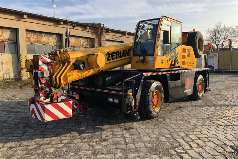 DEMAG AC30 CITY