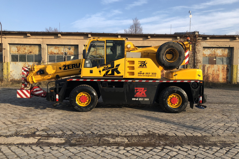 DEMAG AC30 CITY