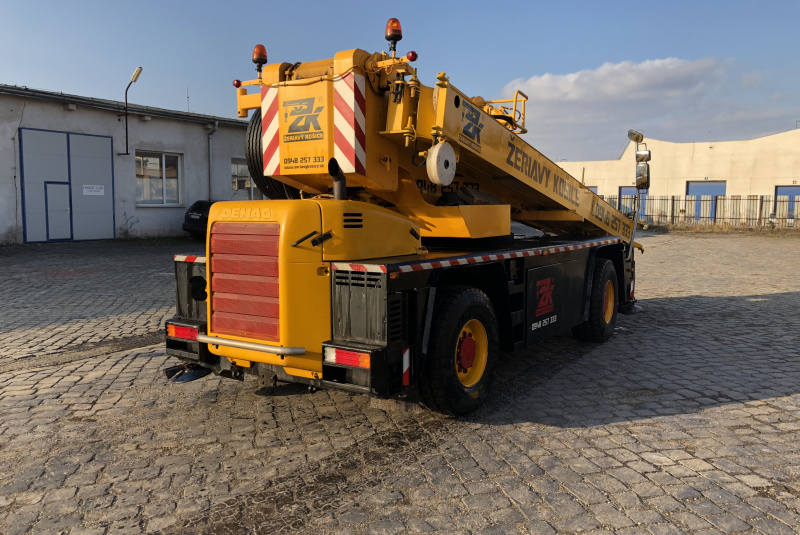 DEMAG AC30 CITY